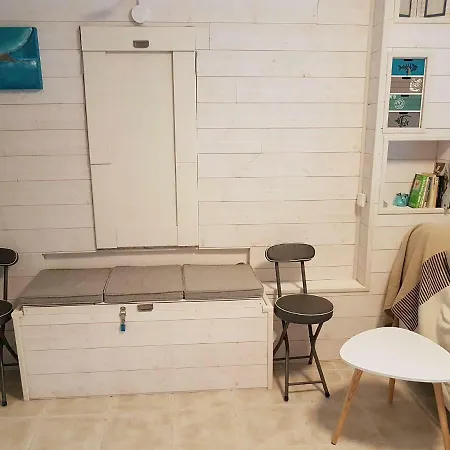 Les Lecques Turquoise Apartment *